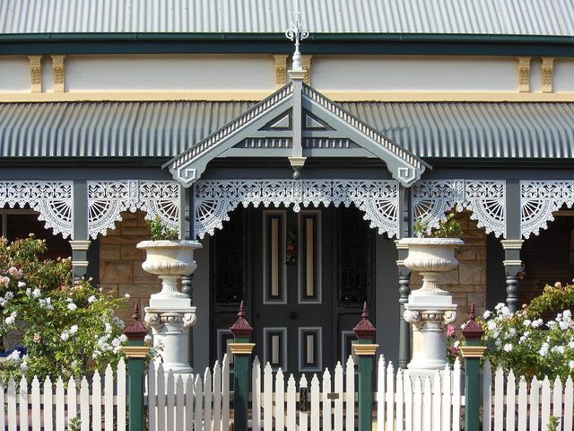 victoria-heritage-house
