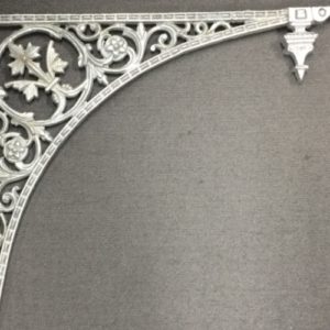 Jolimont Heritage Corner Bracket