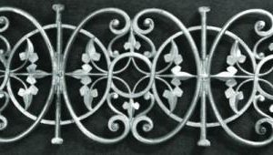 Simpson Lacework  -  Single Sided Key Frieze